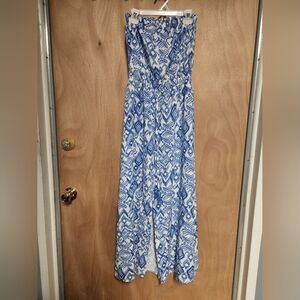 Jessica Simpson summer dress, strappless maxi dress, blue and white